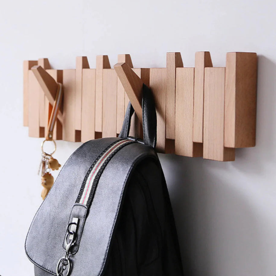 Wandgarderobe mit Magnetischen Klapphaken im Minimalistischen Design