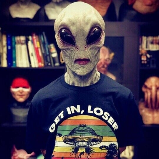 Alien-Maske für Halloween und Kostümpartys, Realistisches Design, Ideal für Cosplay und Mottopartys 1