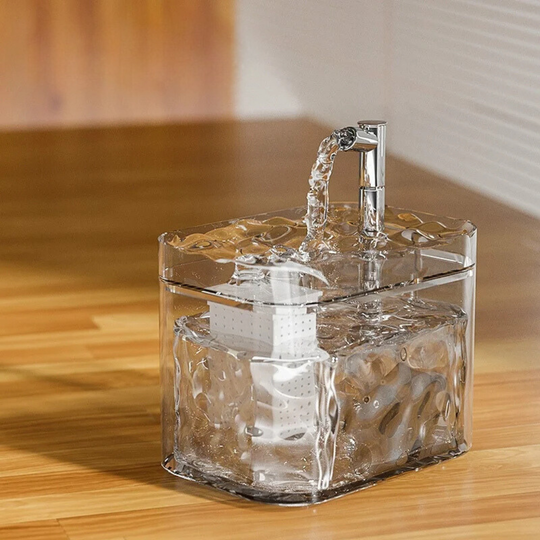 Automatischer Trinkbrunnen für Haustiere mit kontinuierlichem Wasserfluss 0