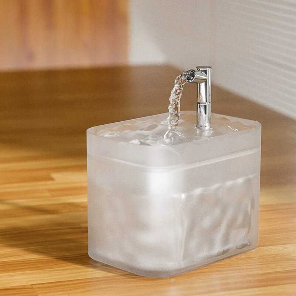 Automatischer Trinkbrunnen für Haustiere mit kontinuierlichem Wasserfluss 10