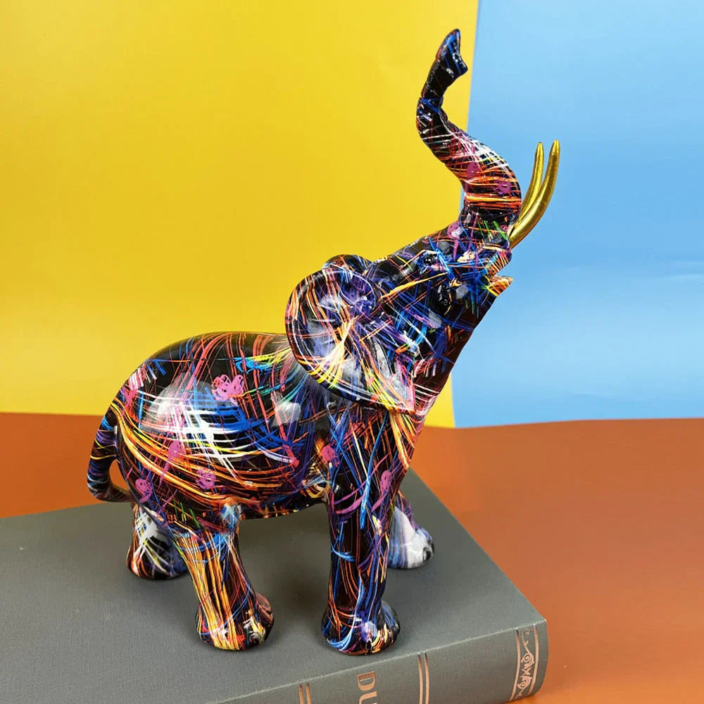 Bunte Elefantenskulptur Dekoration 2