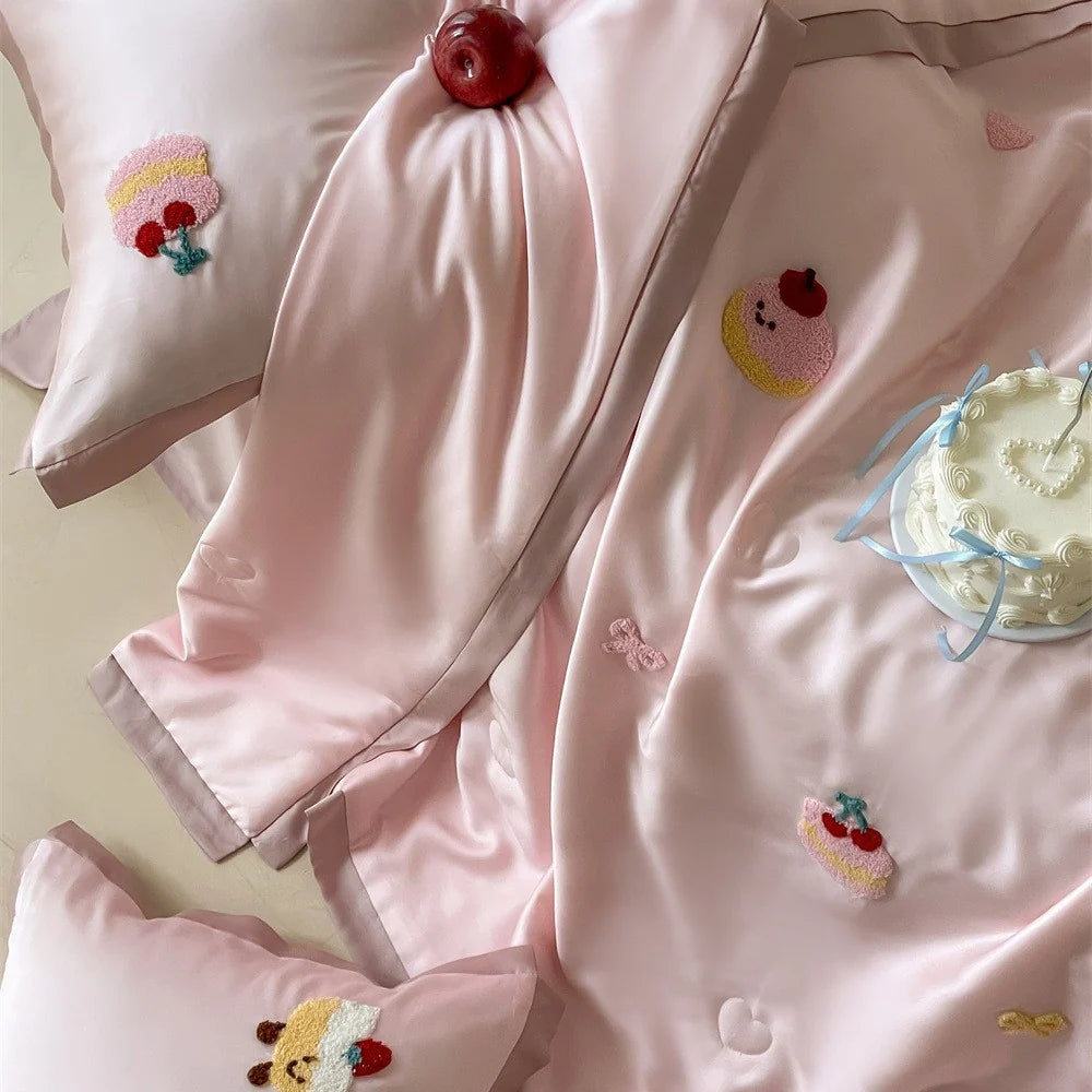Damen Bettwäsche Set mit Zarter Teddy-Stickerei und Satinsaum 4