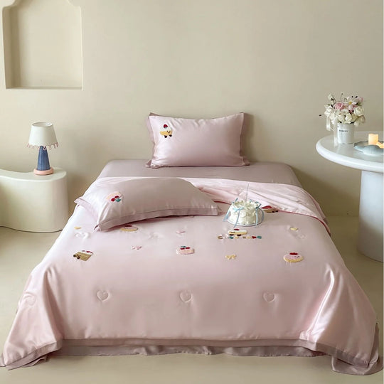 Damen Bettwäsche Set mit Zarter Teddy-Stickerei und Satinsaum 7