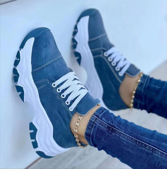 Damen Sneaker mit Plateau und Rundzehen für Sportliche Freizeitstyles 8