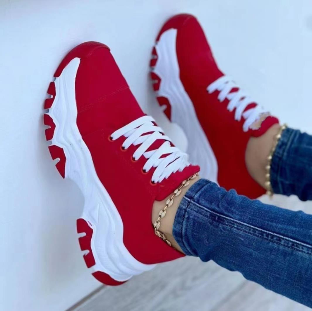Damen Sneaker mit Plateau und Rundzehen für Sportliche Freizeitstyles 9