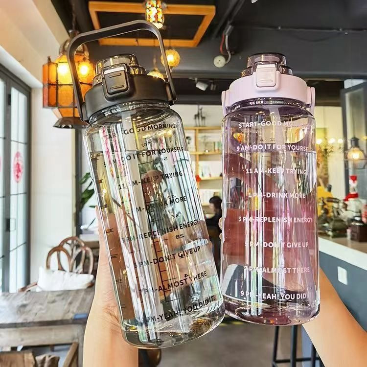 Damen Wasserflasche mit praktischem Design 2