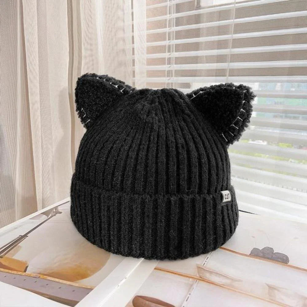 Damen Wintermütze mit Katzenohren 1