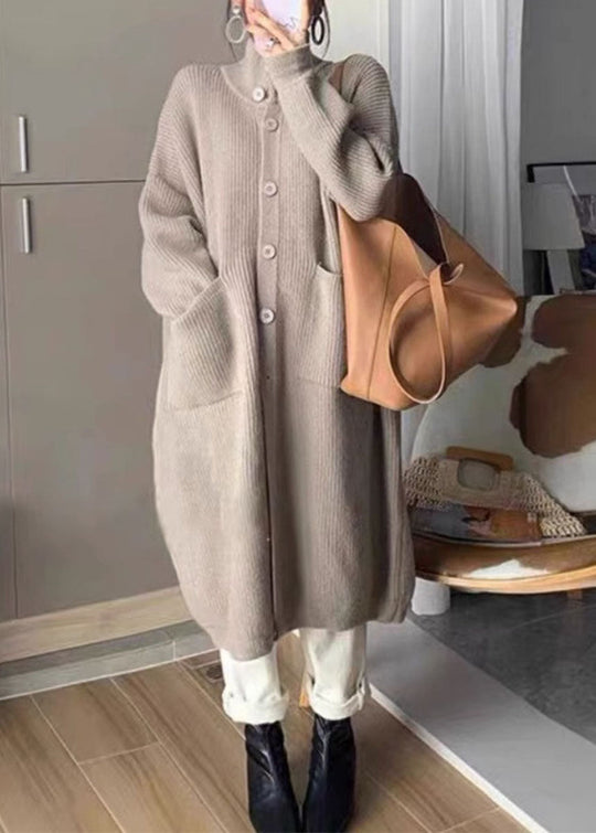 Damenpullover Rollkragen mit Taschen und Knöpfen für den Herbst 1