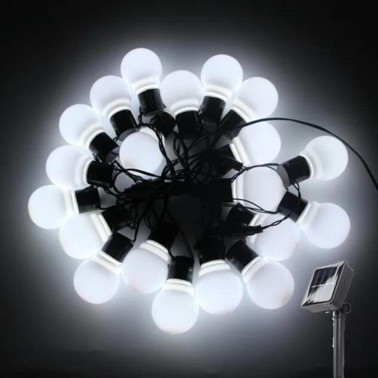Dekorative LED-Lichterkette für den Außenbereich 8