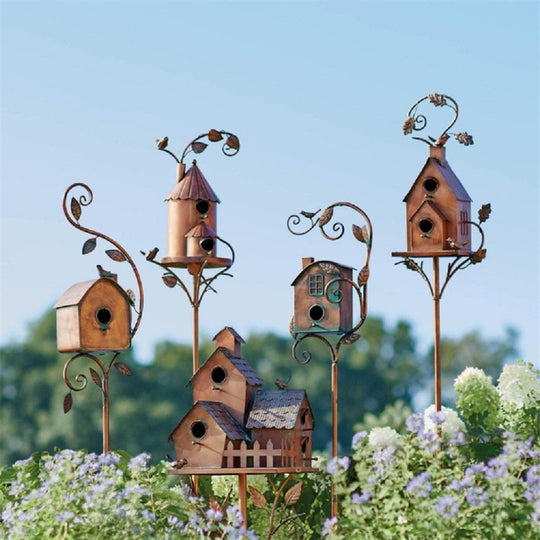 Dekorativer Vogelhaus-Gartenpfosten aus Metall für den Außenbereich 0