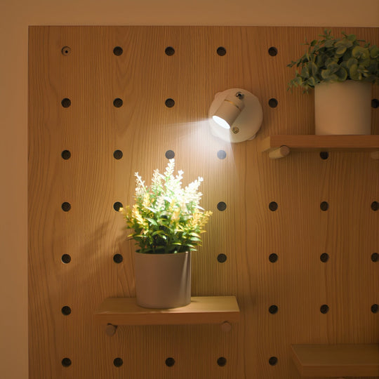 Drahtloser LED-Spotlight für vielseitige Beleuchtung 1