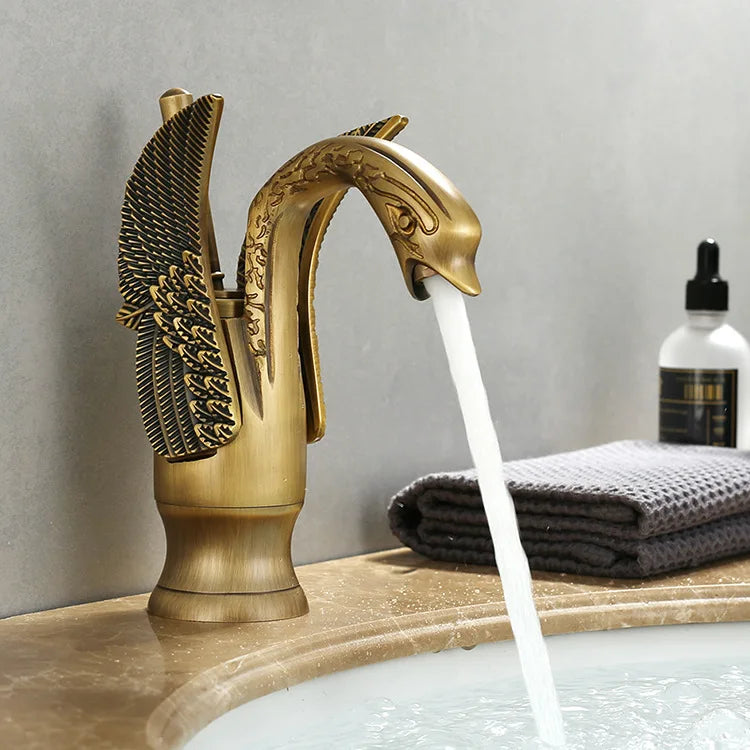 Einhand-Waschtischhahn Gold Modern für Badezimmer 6