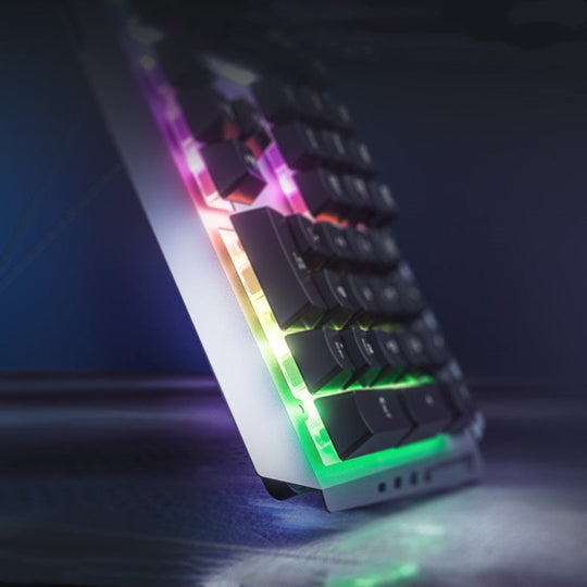 Gaming-Set aus mechanischer Tastatur und Maus mit RGB-Beleuchtung 3