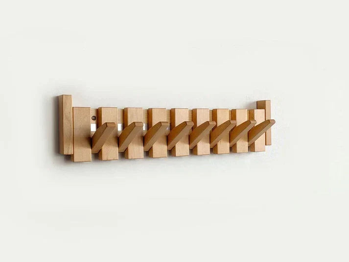 Garderobe aus Holz, Klavierinspiration 6