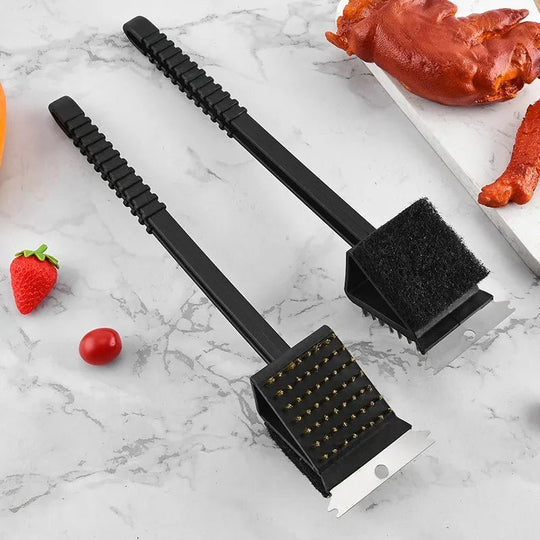 Grillreiniger mit Schaber und Schwammaufsatz 2