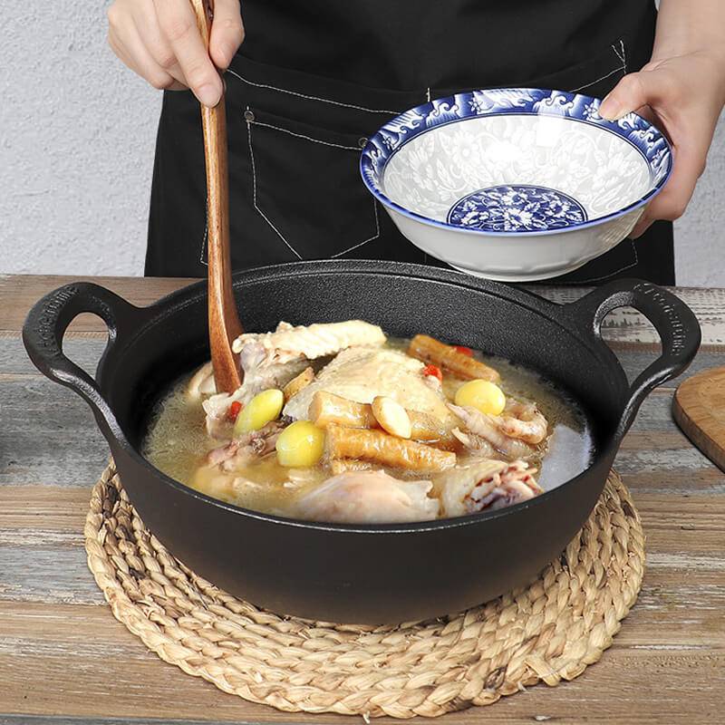 Gusseisenpfanne für intensives Kochen 1