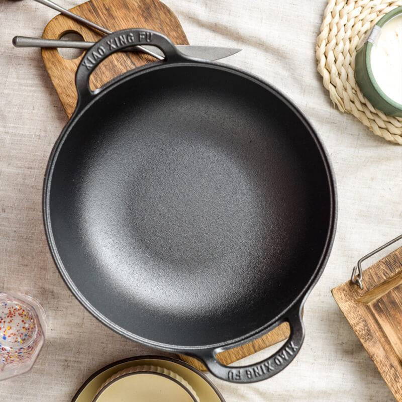 Gusseisenpfanne für intensives Kochen 8