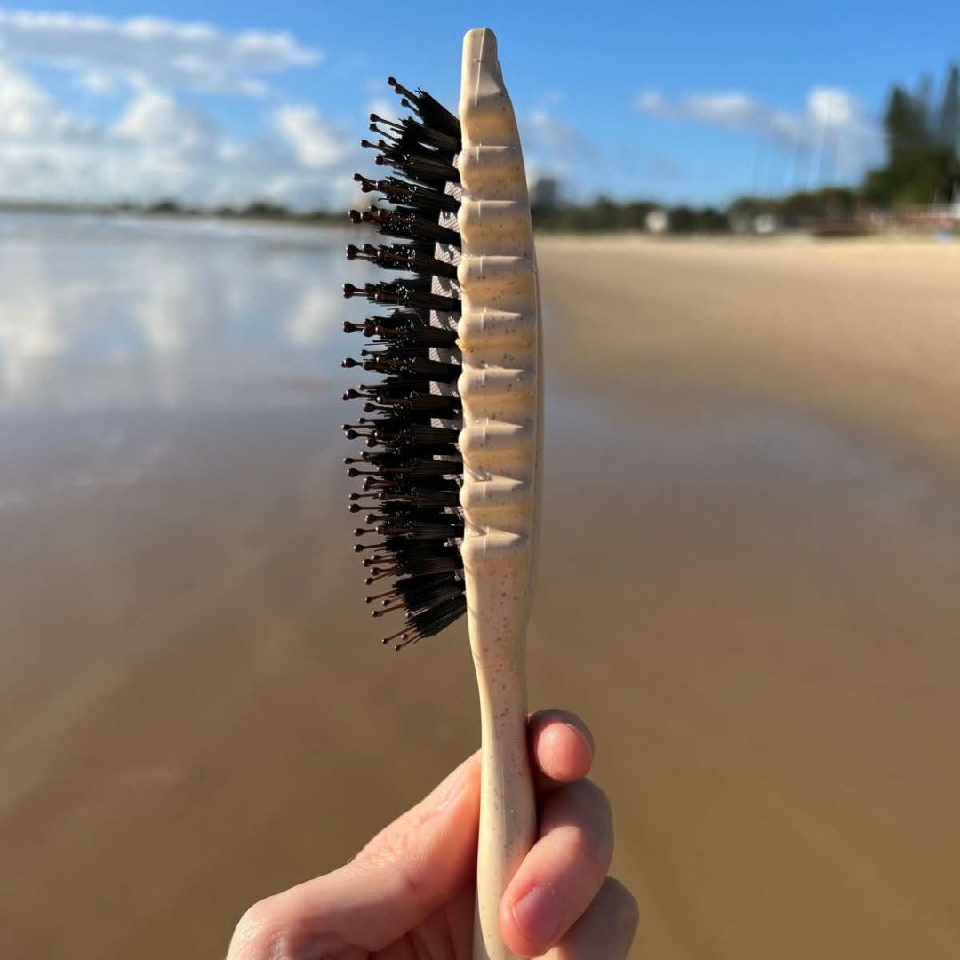 Haarbürste für krausfreie Locken und Definition 6