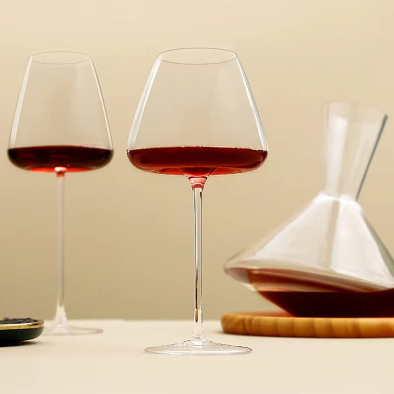 Handgefertigtes Wein- und Champagnerglas-Set mit raffiniertem Design 8