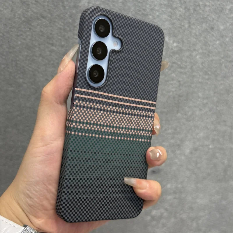 Harte Handyhülle für Samsung Galaxy S25 S24 Plus mit Modernem Karbonfaser-Muster 3
