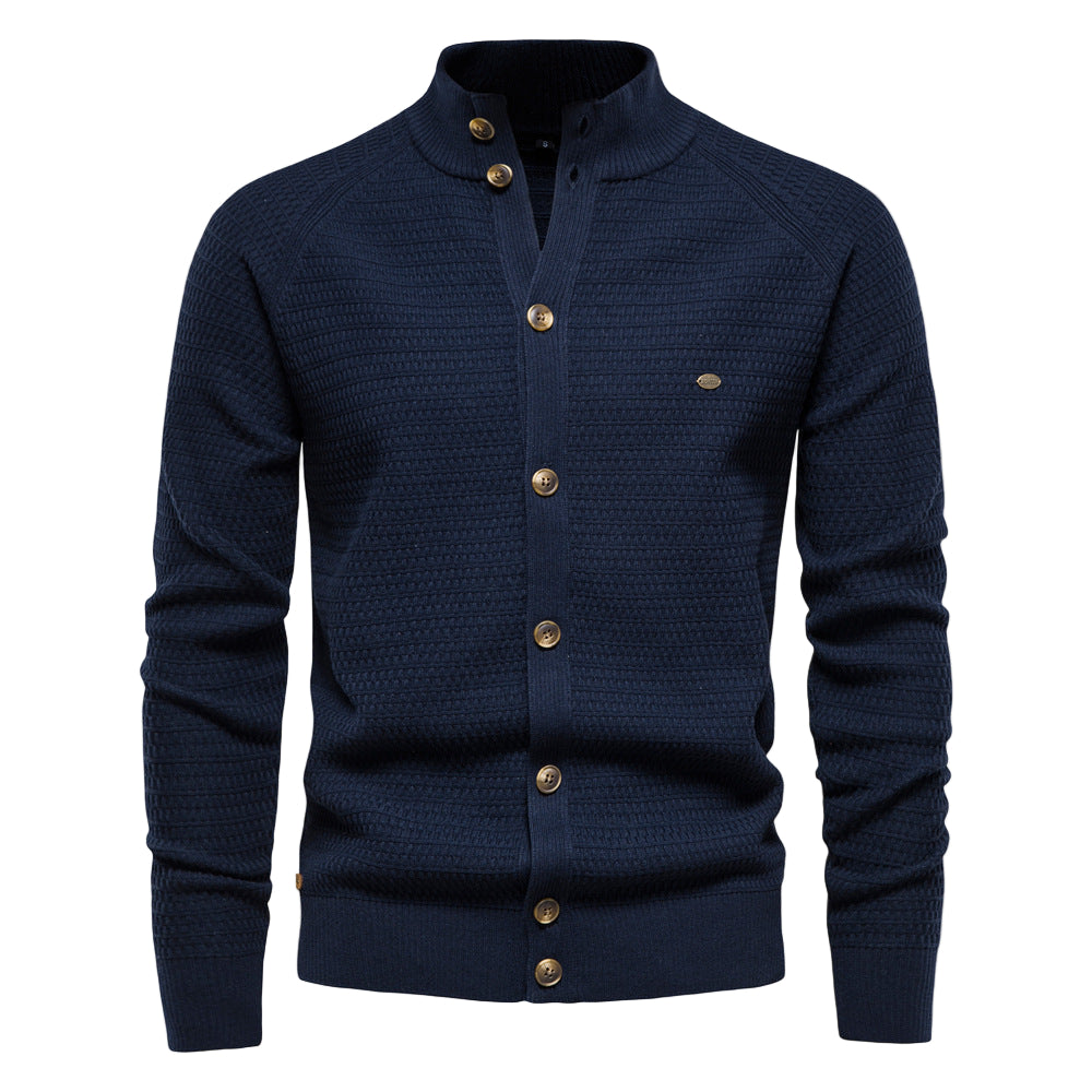Herrenpullover mit Stehkragen und Knöpfen 0
