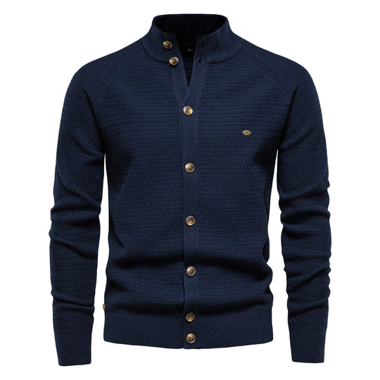 Herrenpullover mit Stehkragen und Knöpfen 0