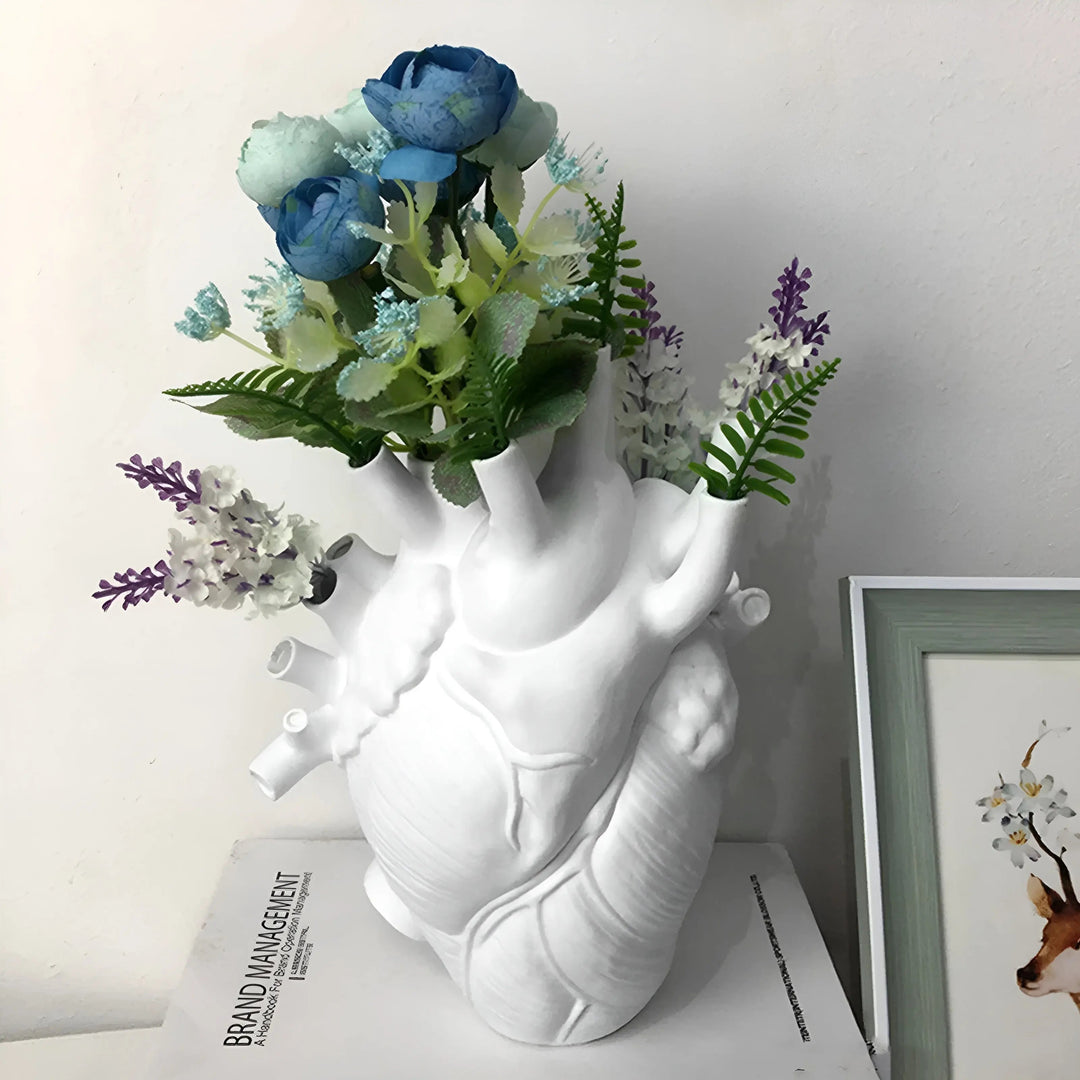 Herzförmige Blumenvase für Zuhause – Einzigartiges Design für Dekoration und Blumen 5