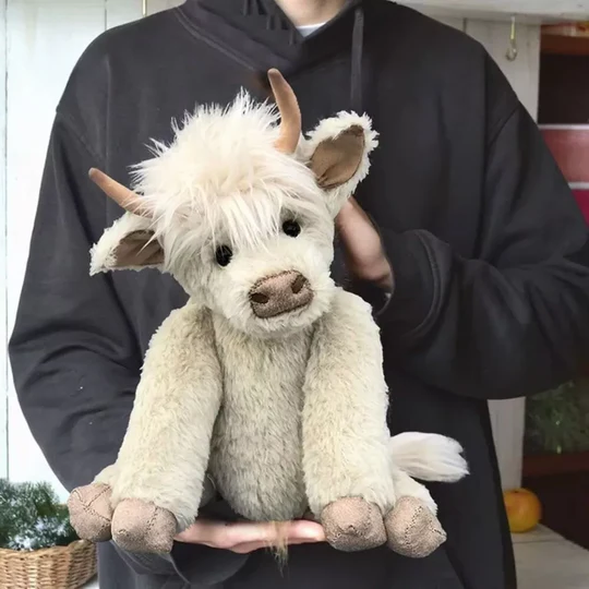 Hochlandrinder Kuscheltier Hamish für Kinder und Erwachsene - Handgefertigtes Plüschtier mit Drahtgebundenen Ohren und Realistischem Geräusch 3