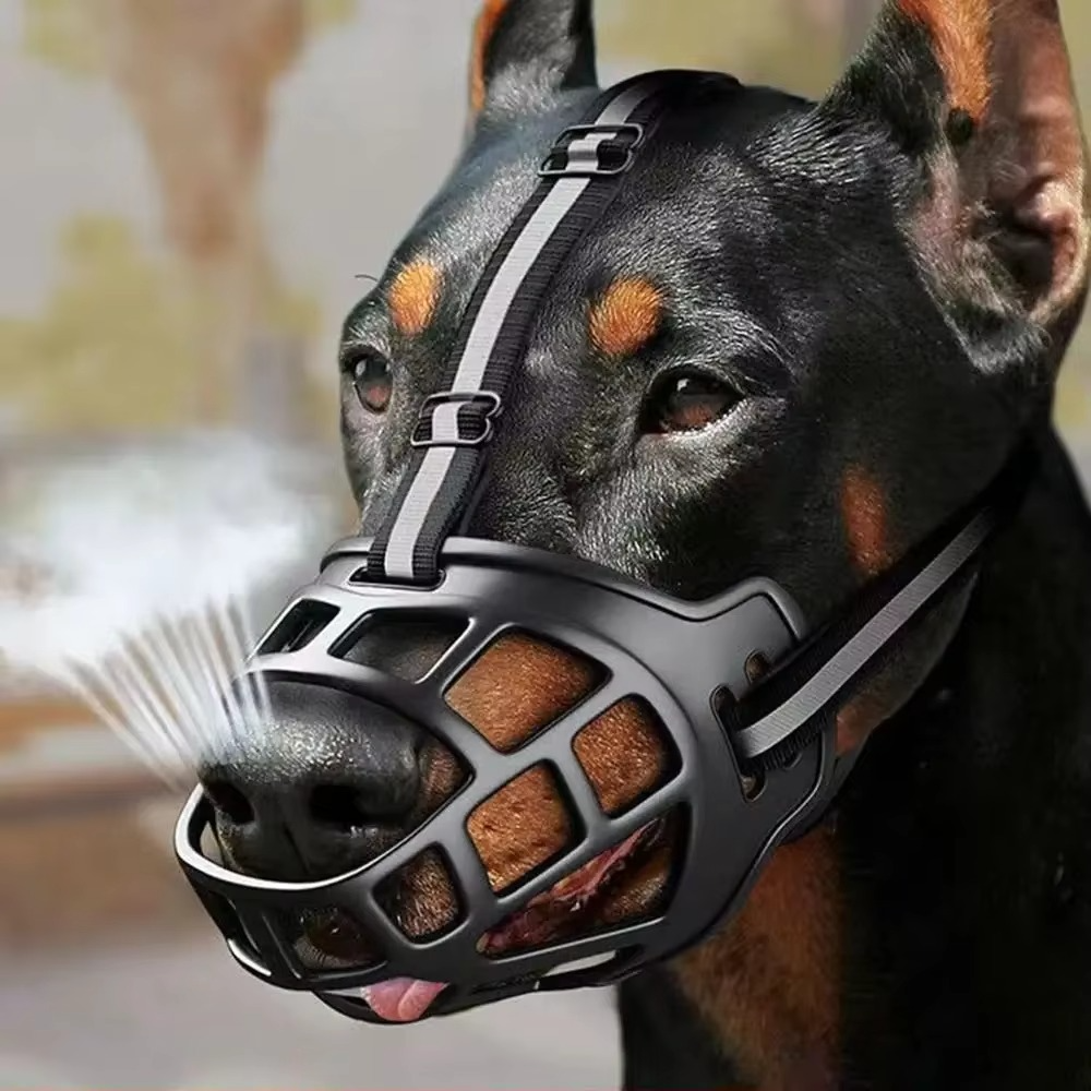 Hunde Maulkorb für sicheren Spaziergang 1