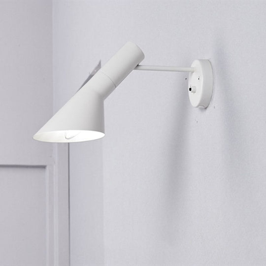 Industrielle Wandleuchte Kegelform 1