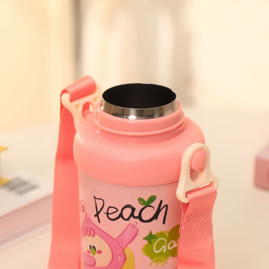 Isolierte Trinkflasche für Kinder und Erwachsene mit Verspieltem Design 4