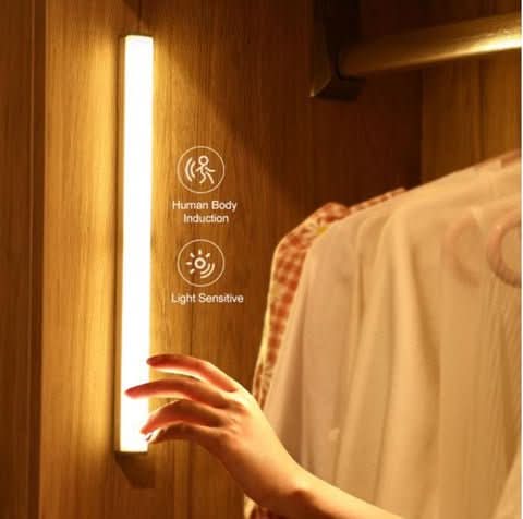 Kabellose LED-Leuchte Mit Bewegungssensor Für Flexibles Licht 1