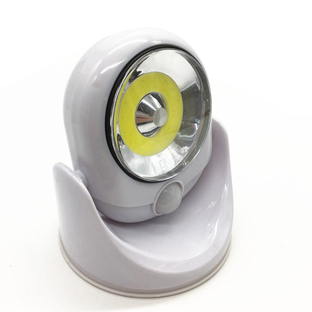 Kabellose LED Lampe mit Bewegungssensor für Außenbereich, 450 Lumen, 360° Schwenkbar, Wasserdicht 4
