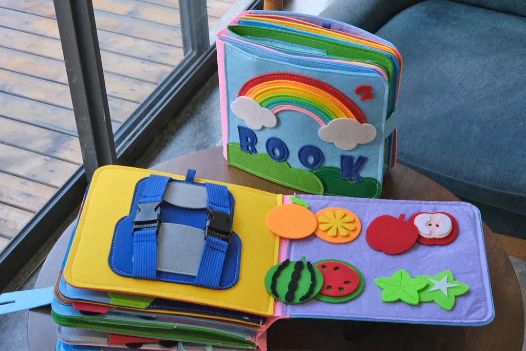 Kinder Abenteuerbuch Interaktiv für Montessori Lernen 6