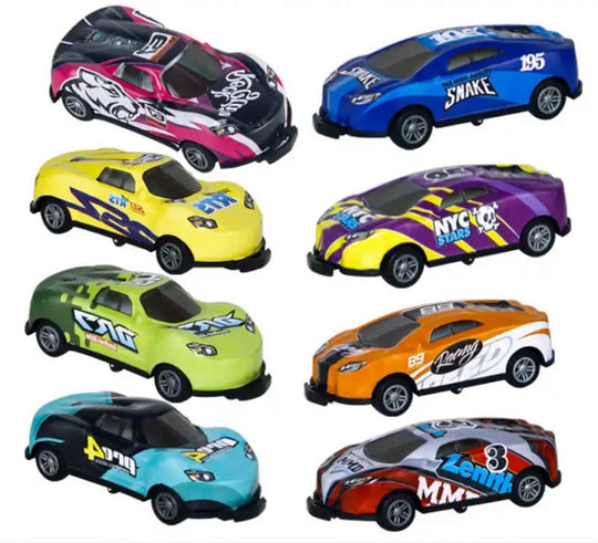 Kinder Rennspielzeug Auto Set mit 8 Miniaturwagen für Spielspaß und Kreativität 0
