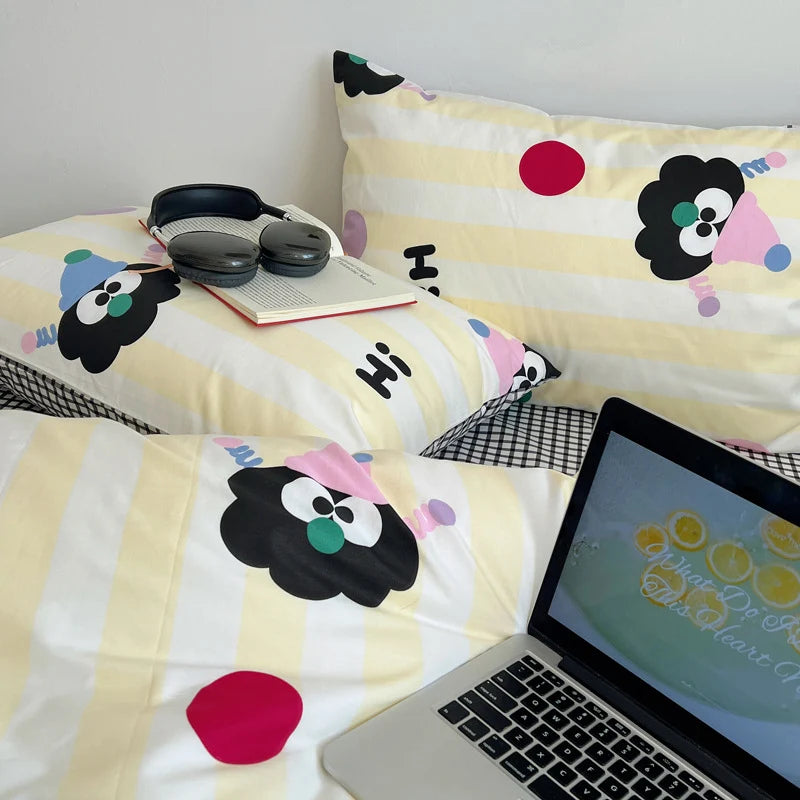 Kinderbettwäsche-Set mit Streifenmuster und Katzenmotiven 3