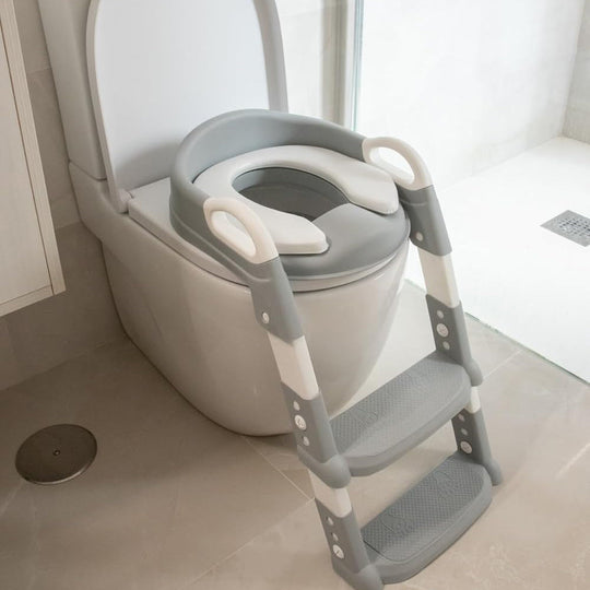 Kindertoilettensitz mit Leiter für sicheres Töpfchentraining 4