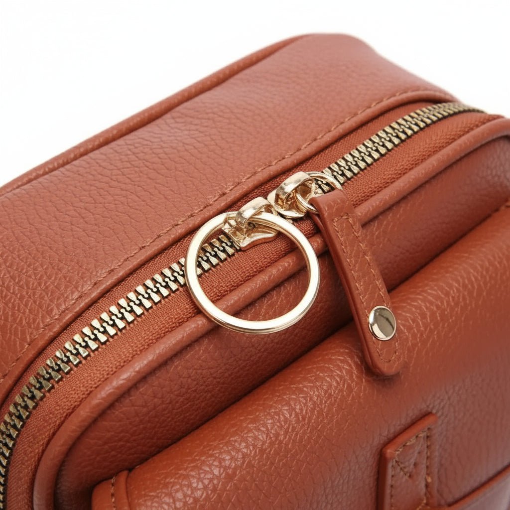 Kompakte Diebstahlschutztasche mit verstellbarem Riemen 3
