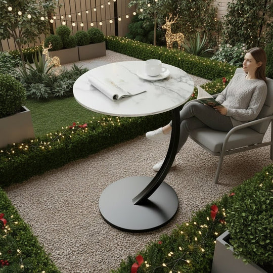 Kompakter Beistelltisch für modernes Wohnen 1