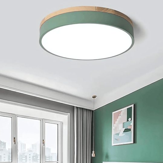 LED-Deckenleuchte mit natürlicher Holzmaserung und grünem Akzent 2