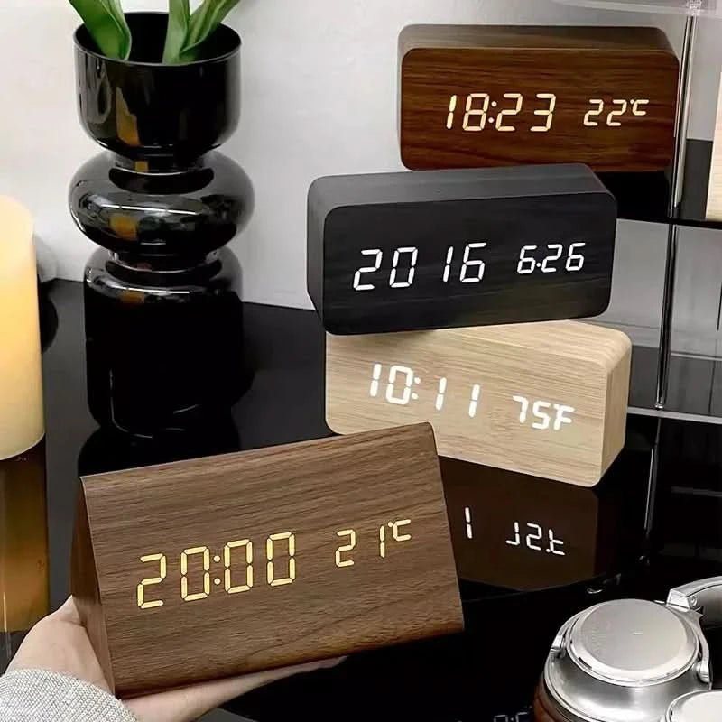 LED Wecker im Holzdesign mit Temperaturanzeige 1