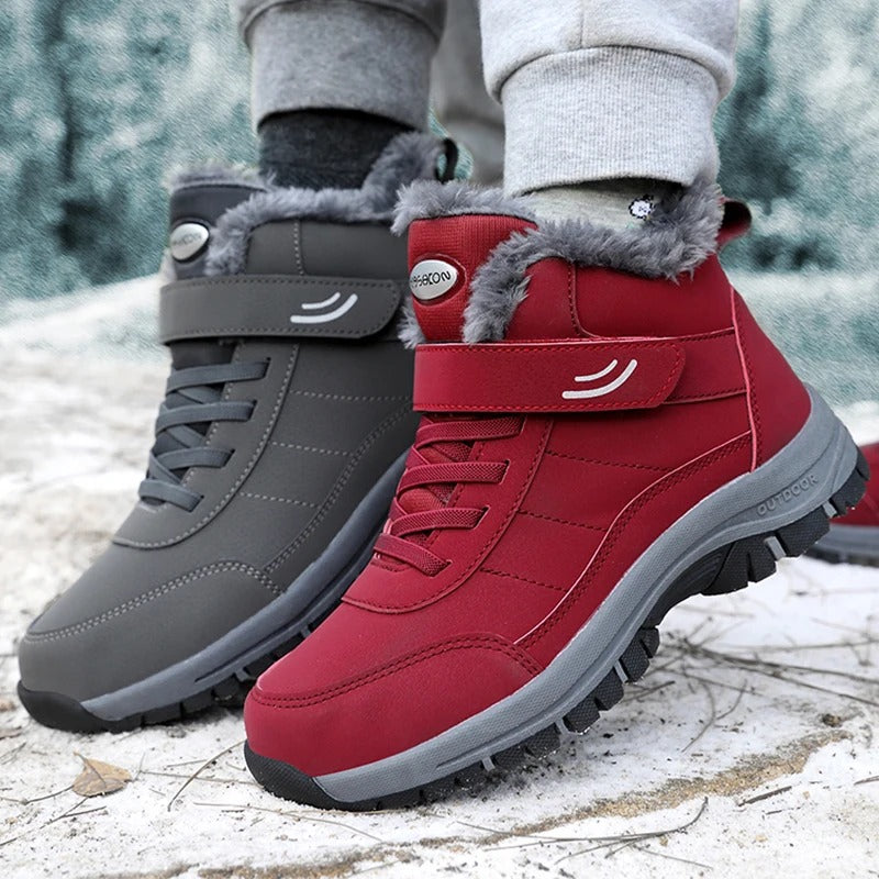 Leichte Schneestiefel im Felllook für Damen 4