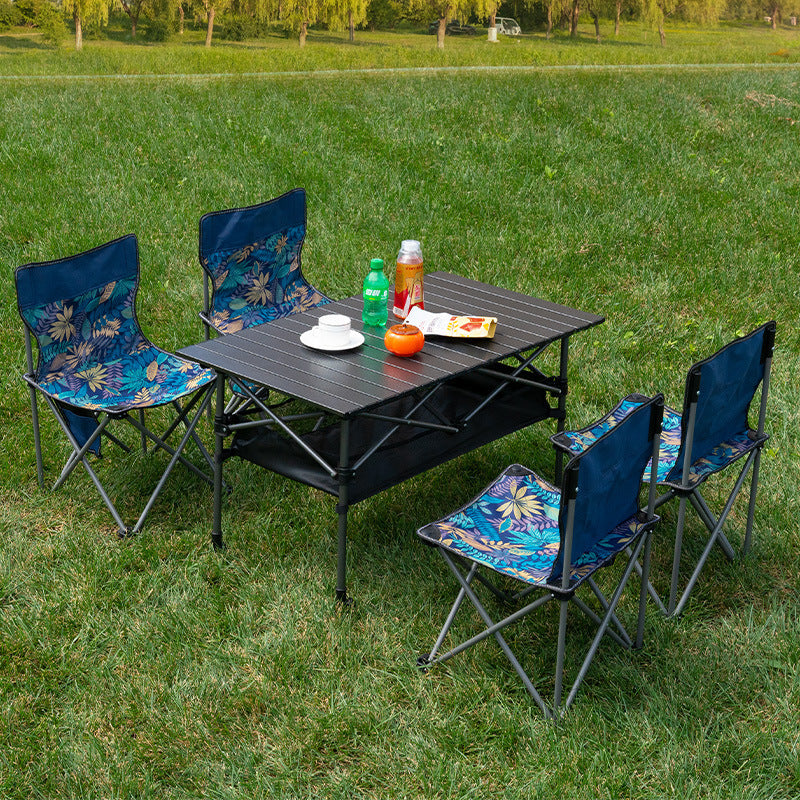 Leichter Klappstuhl mit stabiler Struktur für Outdoor und Camping 1