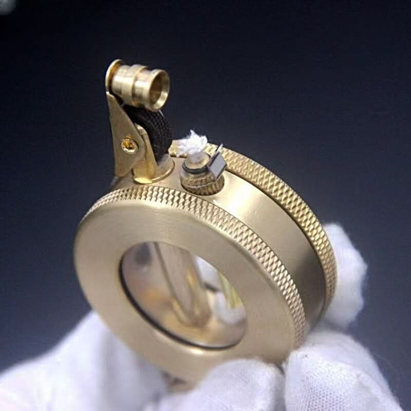Männer Retro Sturmfeuerzeug Mit Winddichter Flamme 6