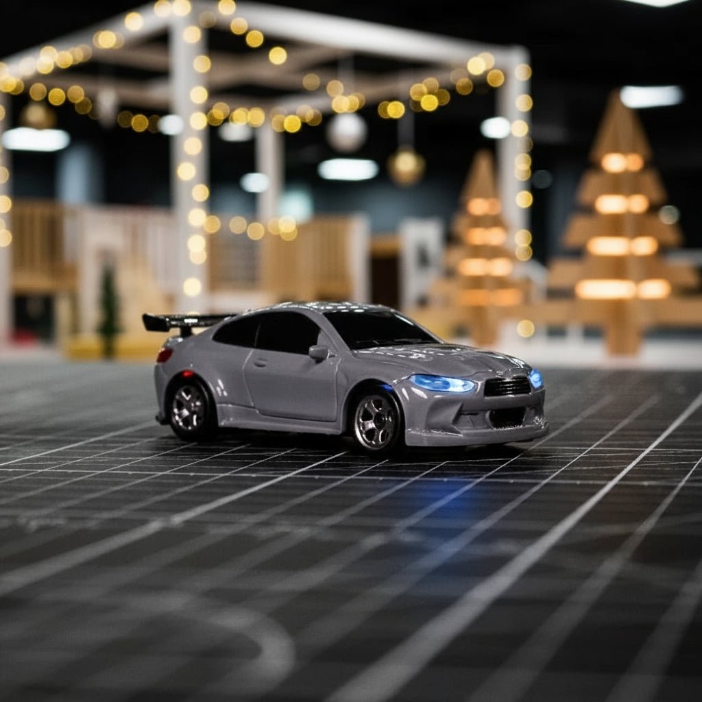 Mini-Rennwagen 1:64 mit 2,4-GHz-Fernbedienung 1