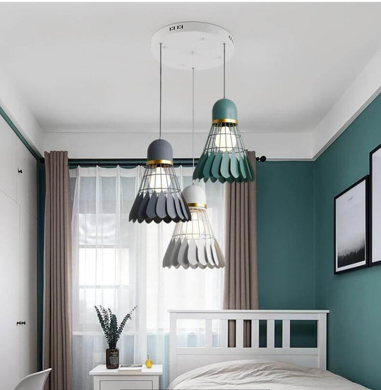 Minimalistische Kandelaberlampe im Badminton-Stil 1