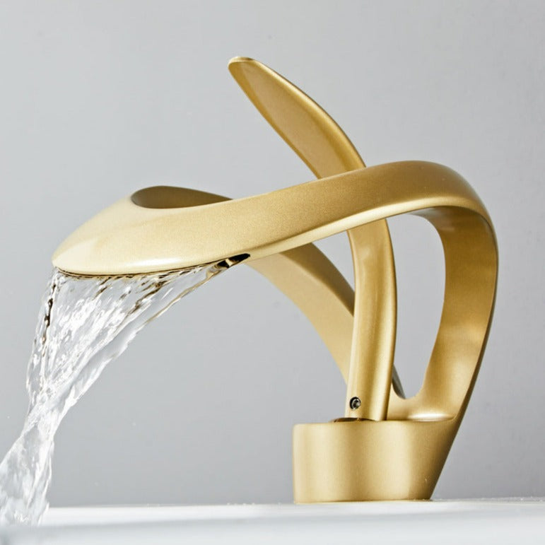 Moderne Badezimmer Armatur Wasserfall Design mit Einhebelgriff 6