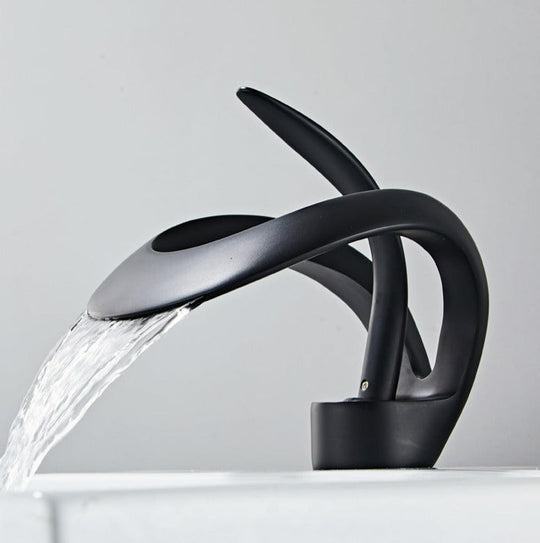 Moderne Badezimmer Armatur Wasserfall Design mit Einhebelgriff 9