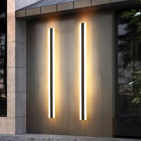 Moderne LED-Außenwandleuchte für Garten und Terrasse 0