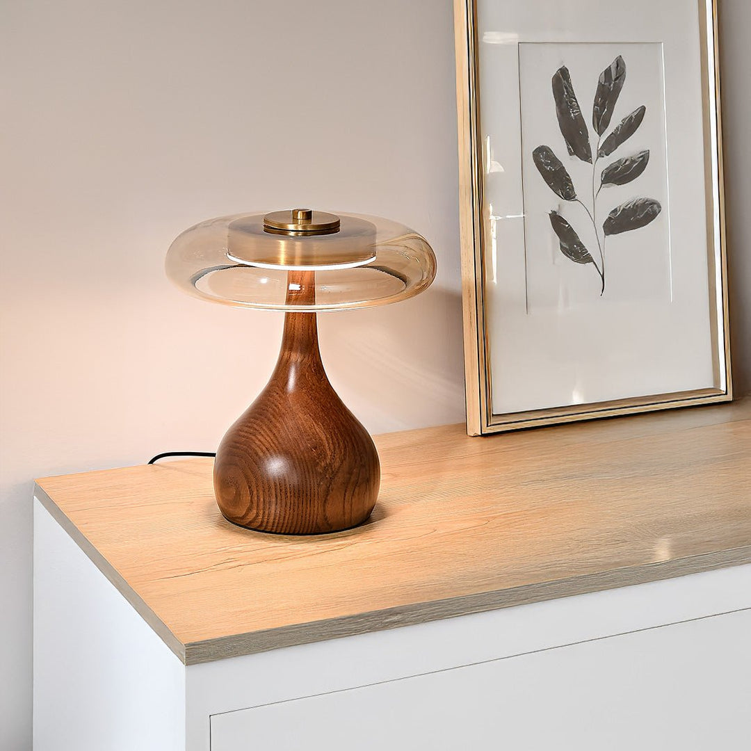 Moderne LED-Tischleuchte mit Holzsockel 4